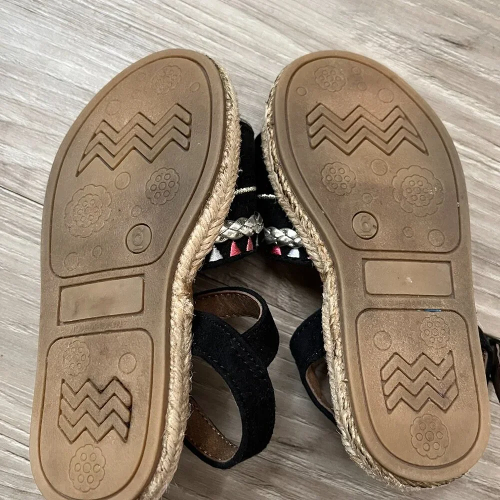Oshkosh Genuine Kids Black Espadrille Sandals Toddler Girls Summer Beach Sz 6